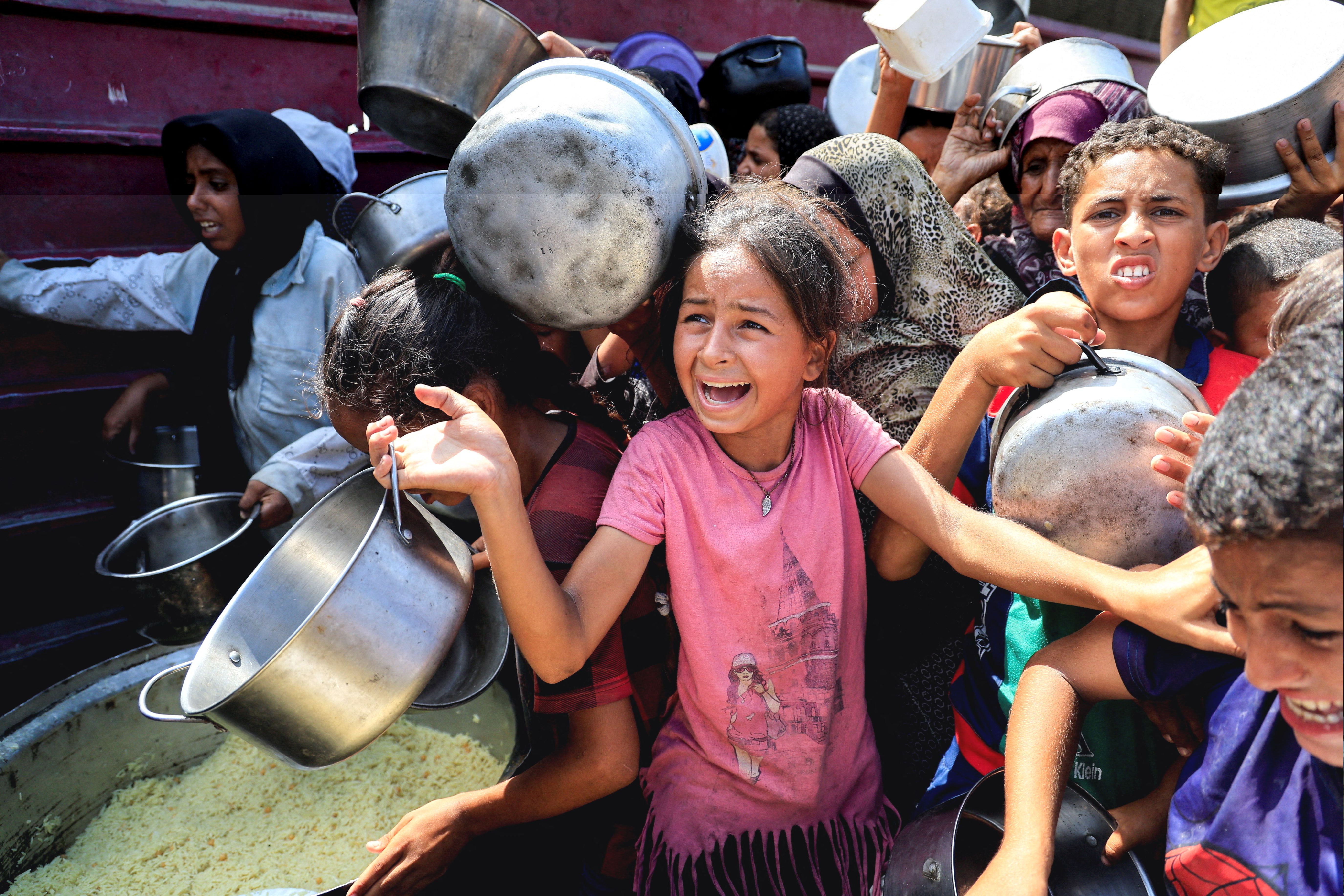 2025-08-22t110144z_1_lynxmpel7l0en_rtroptp_4_israel-palestinians-gaza-famine.jpg