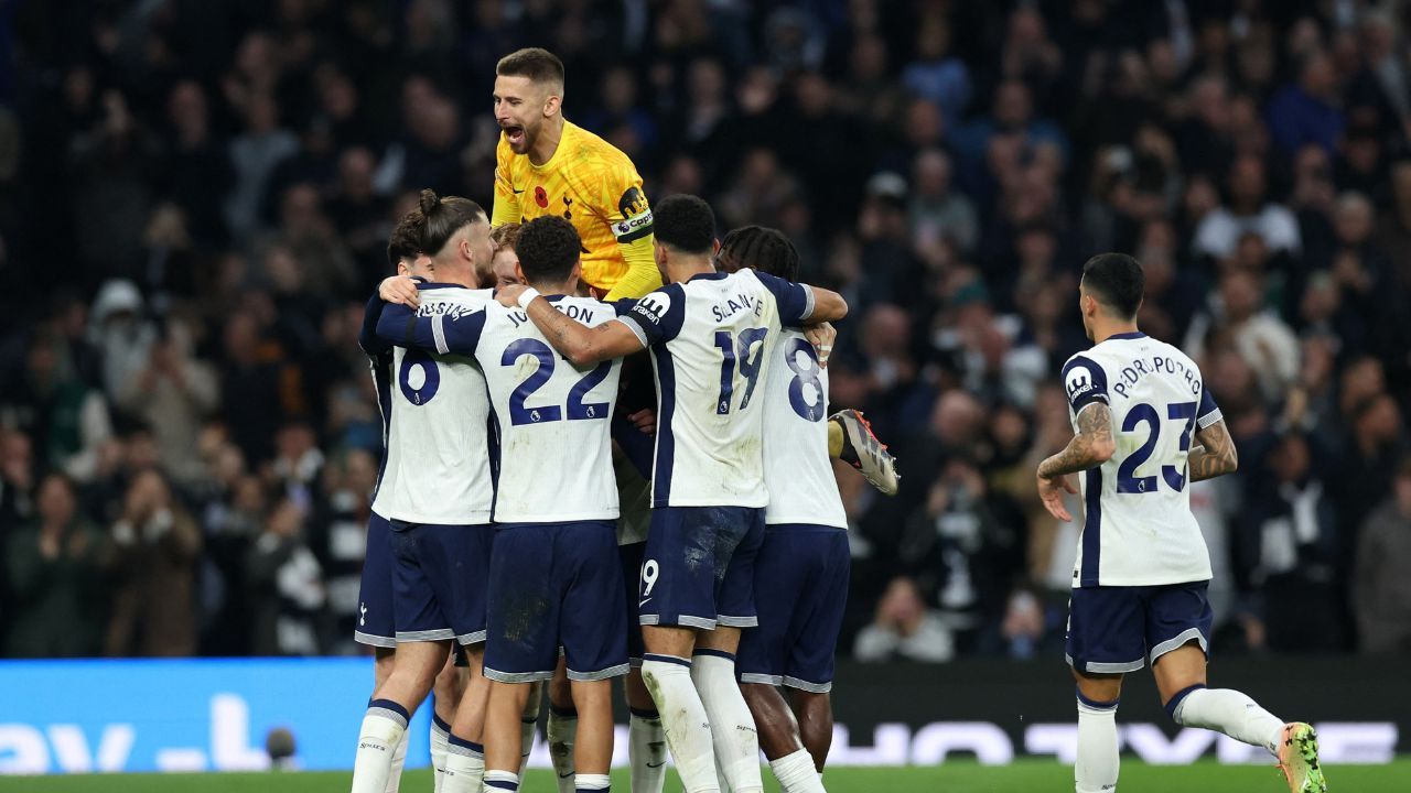 formacion_titular_del_tottenham_0.jpg