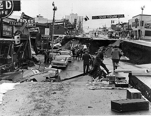 512px-alaskaquake-fourthave.jpg