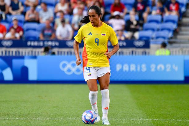 mayra_ramirez_futbolista_de_la_seleccion_colombia_femenina_0.jpg