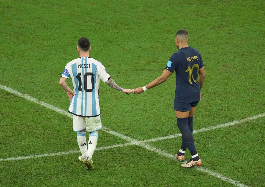 Messi y Mbappé
