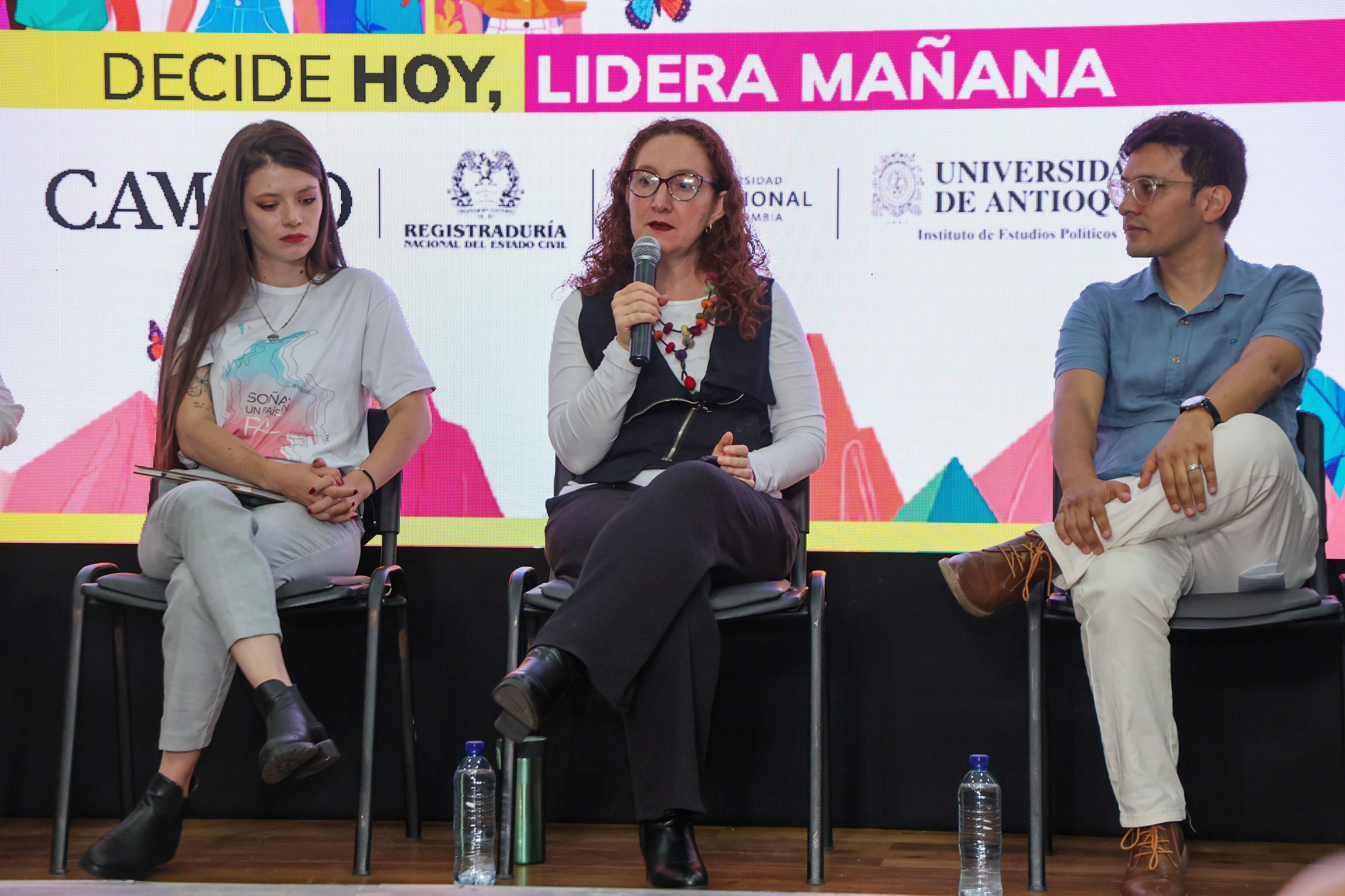 Sandra Velásquez, directora del Departamento de Estudios Filosóficos y Culturales de la Universidad Nacional