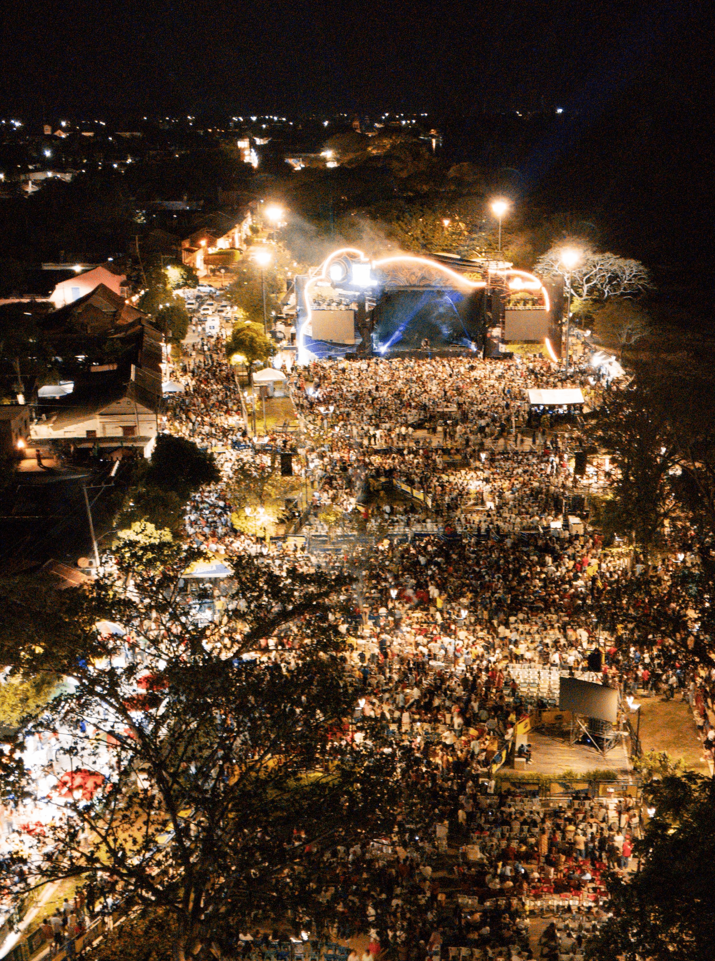 Festijazz de Mompox 2025. Imagen aérea del escenario principal.