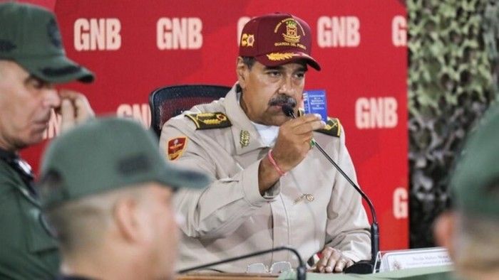Nicolás Maduro, ejército