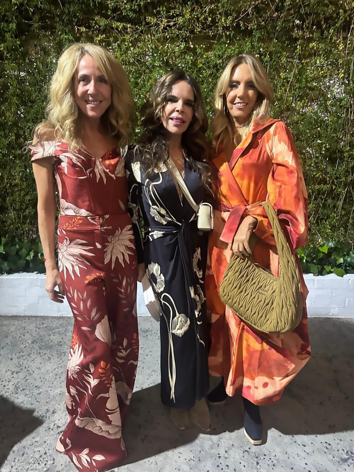 María Paola Lara, María Andrea Lara y Natalia Lara.