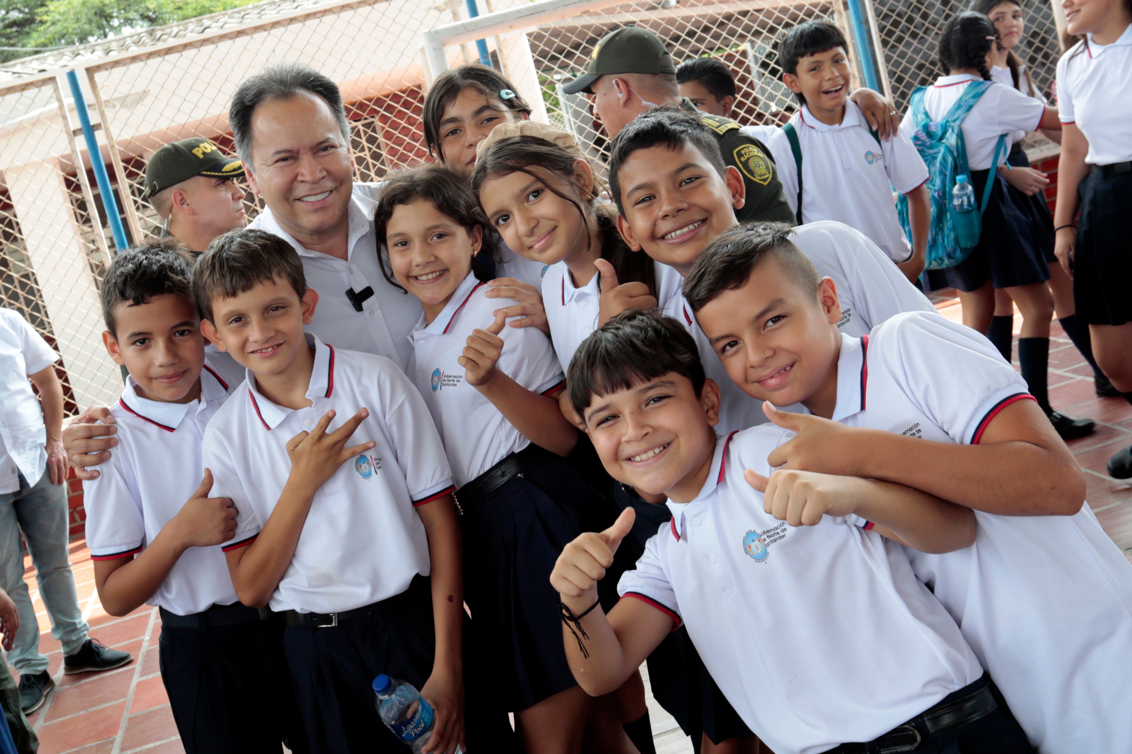 Gobernación Uniformes 2