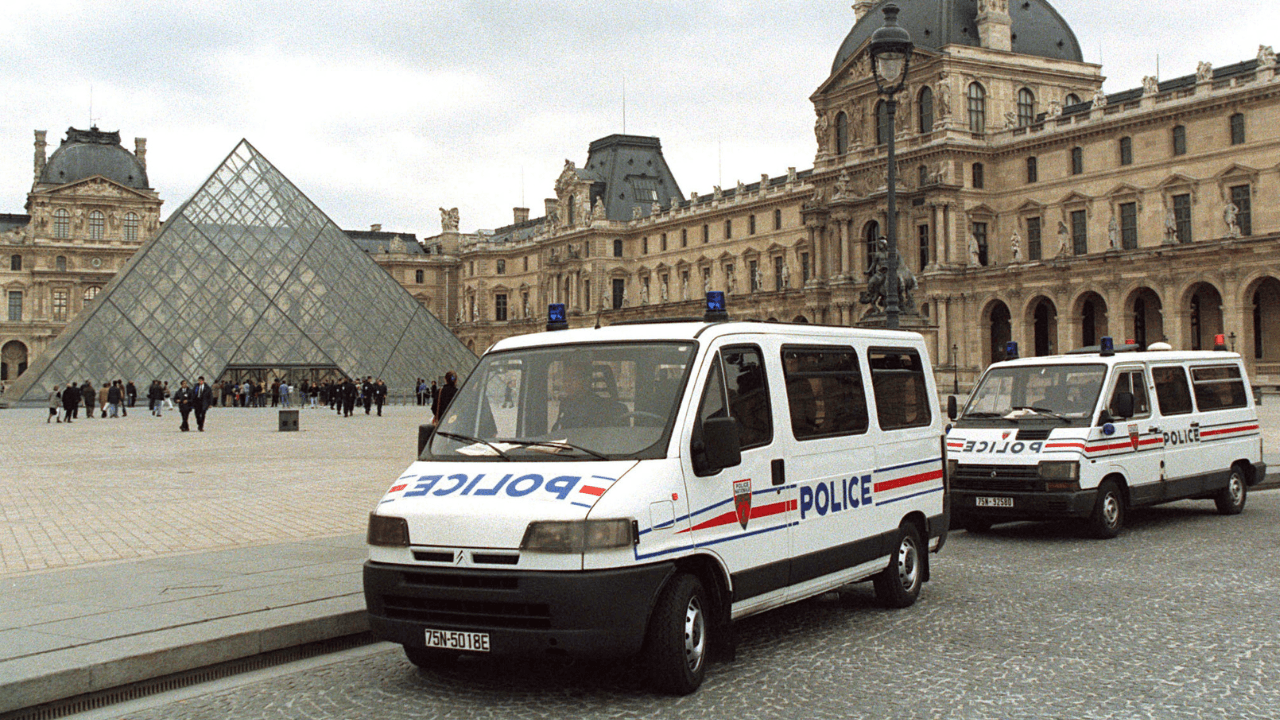 Louvre2