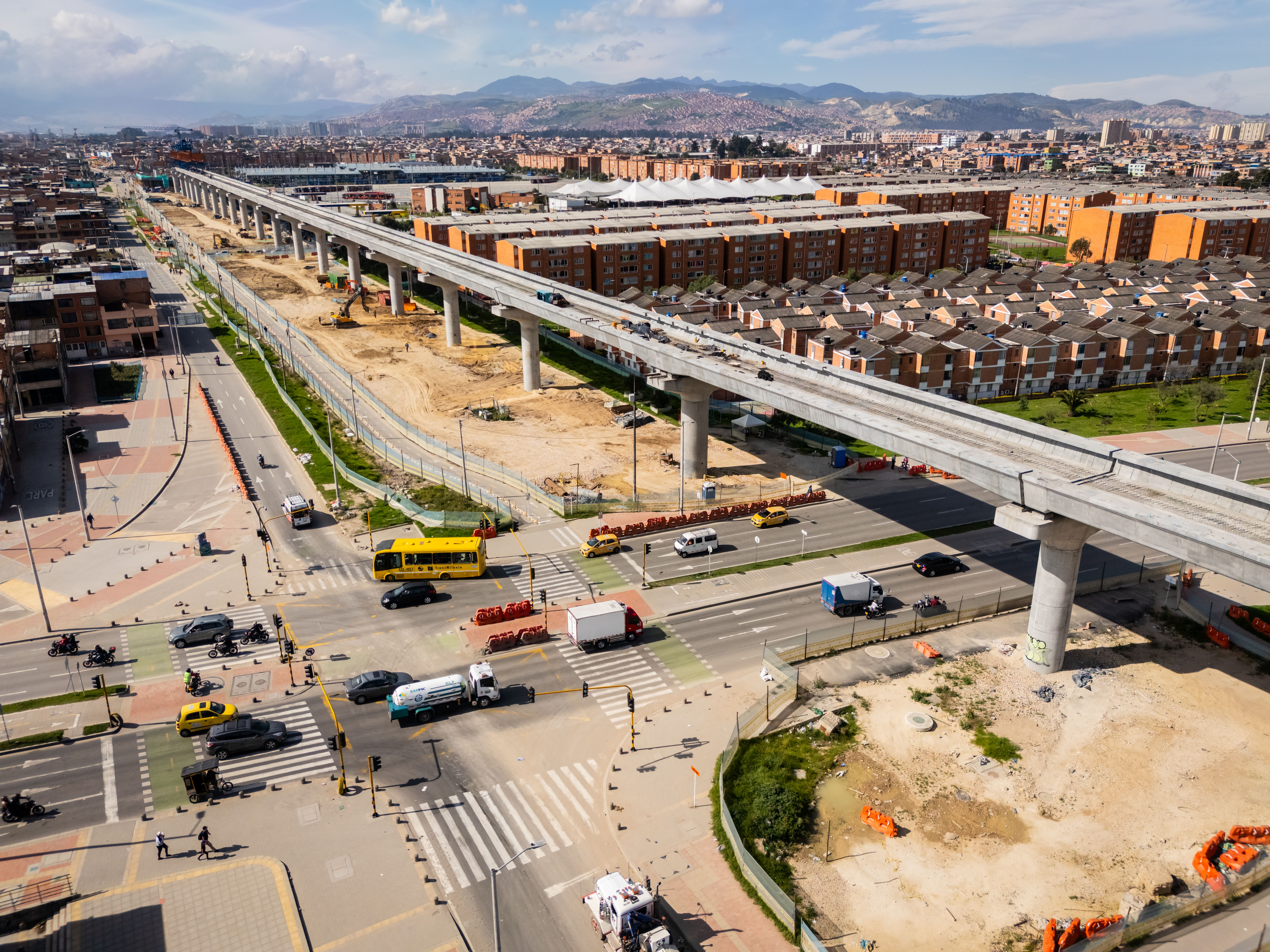 Metro de Bogotá interna 33