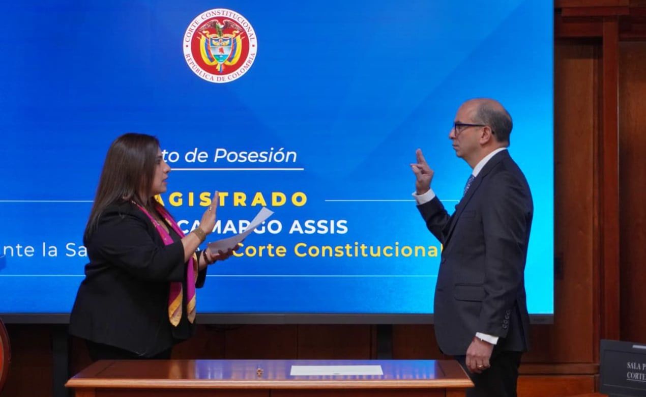 Posesión de Carlos Camargo