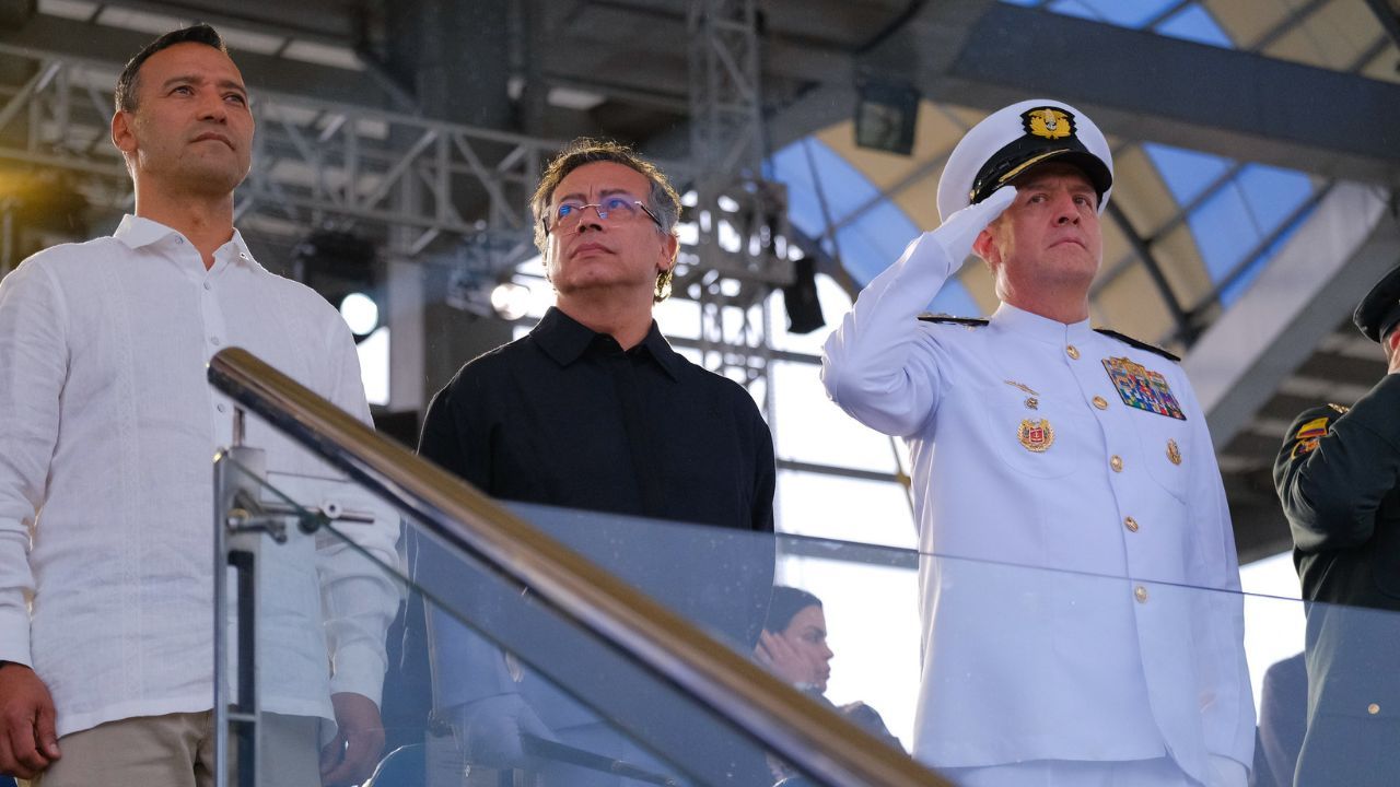 Presidente Gustavo Petro confirmó nuevos bombardeos