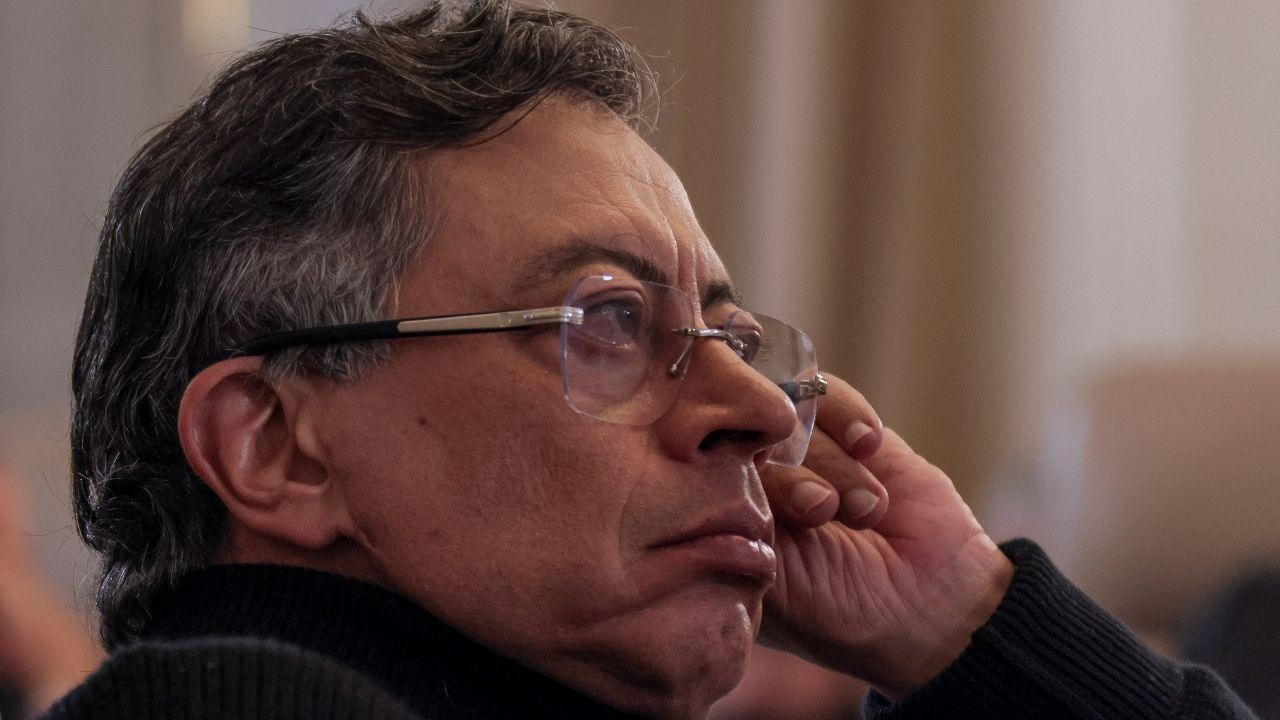 Gobierno defiende Emergencia Económica 4