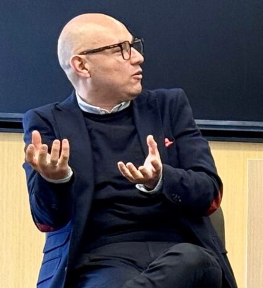 Iván Unigarro 10