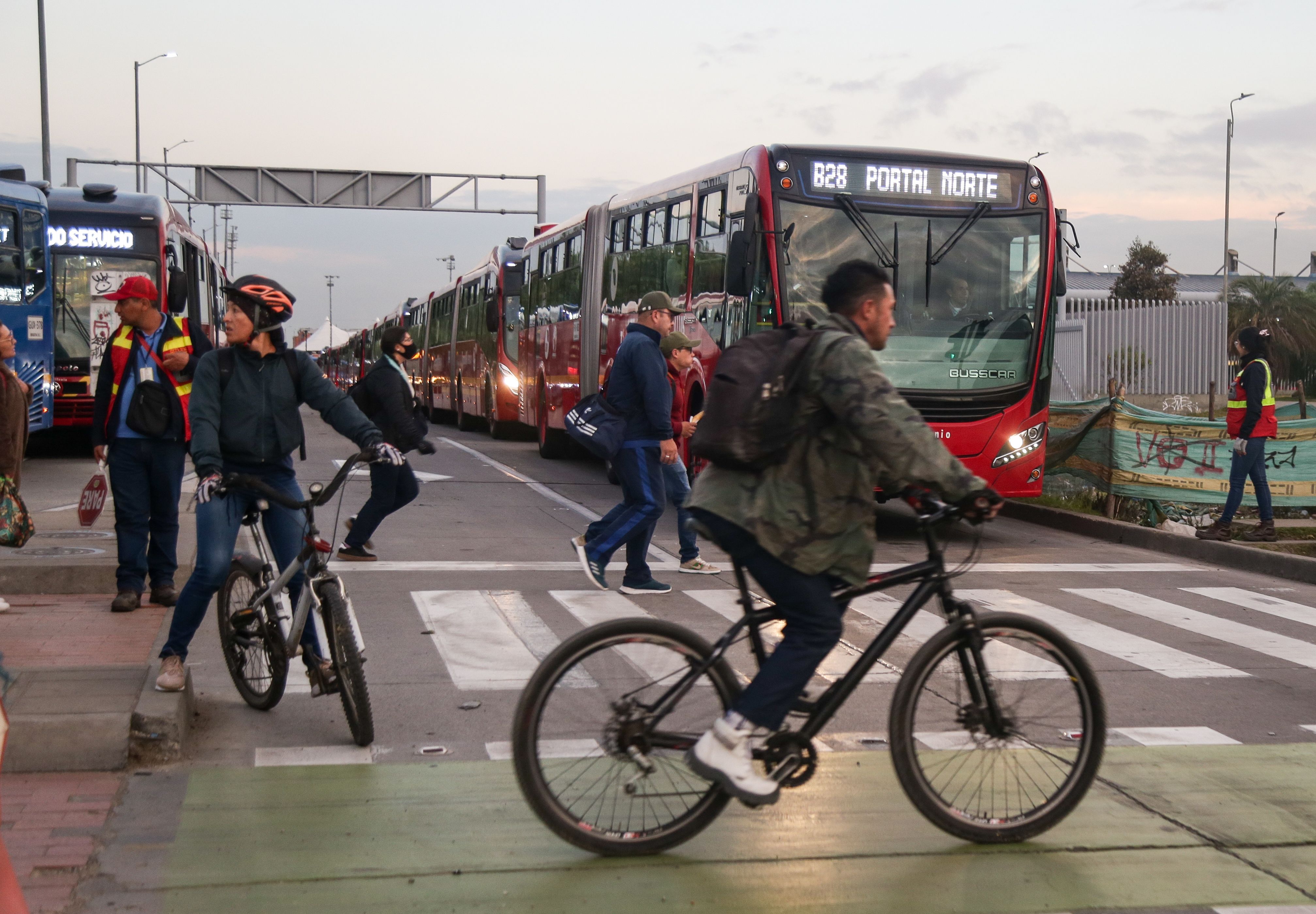 Bogotá apuesta por una movilidad más sostenible en el Día sin Carro y sin Moto.