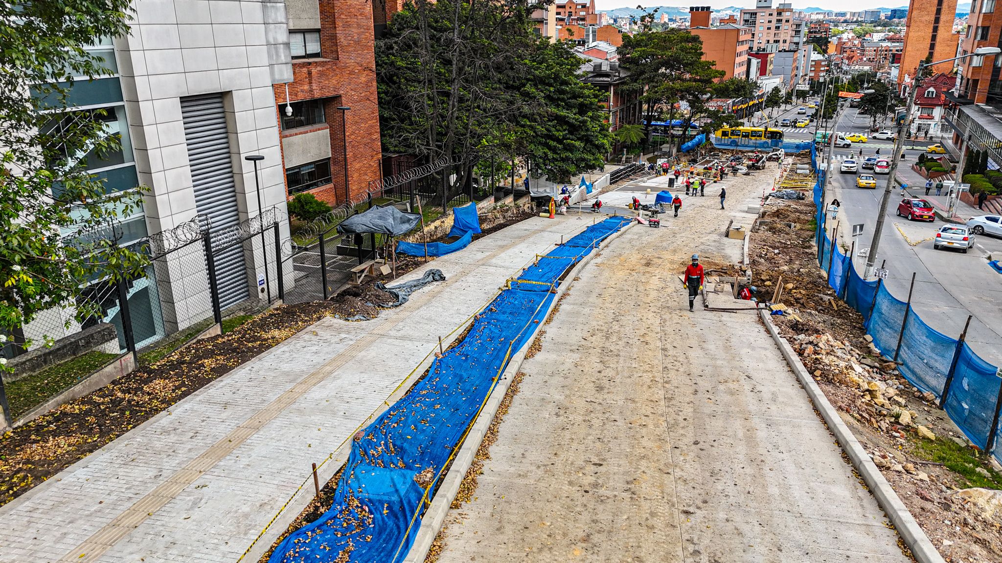El Distrito coordina trabajos para mitigar impactos en la obra inconclusa de la calle 45
