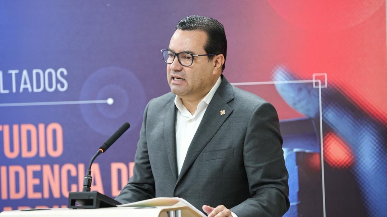 Didier Tavera, director ejecutivo de la Federación Nacional de DepartamentoS cigarrillos interna