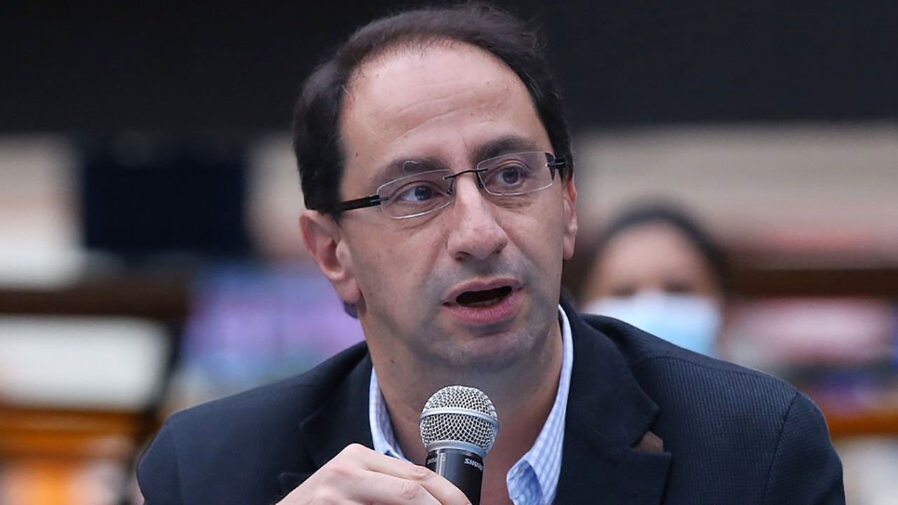 “Yo aporto algo que no tiene ninguna otra fórmula vicepresidencial: experiencia real y probada en altos cargos públicos y privados.