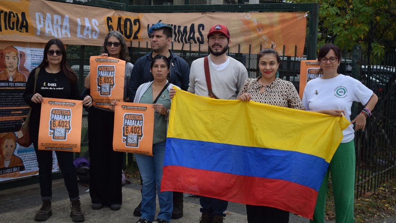 Querella contra el expresidente Uribe en Argentina 3