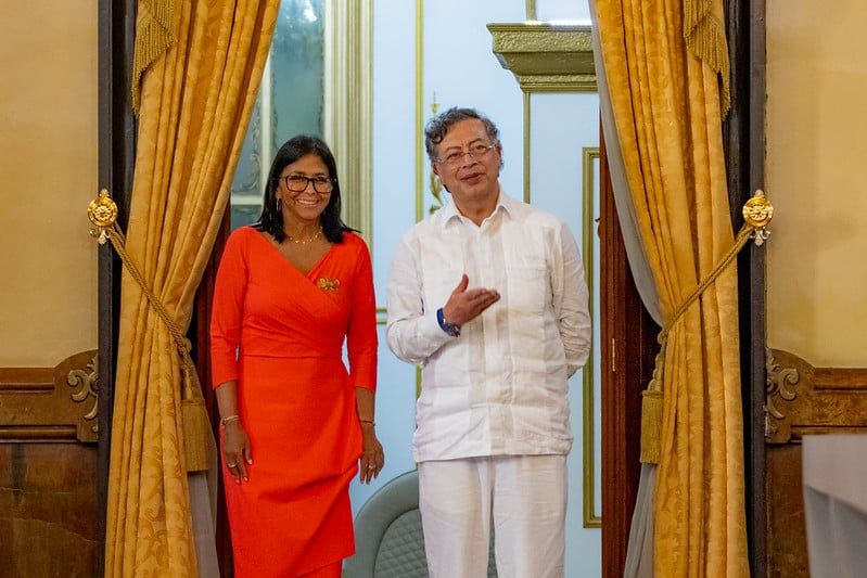 Delcy y petro